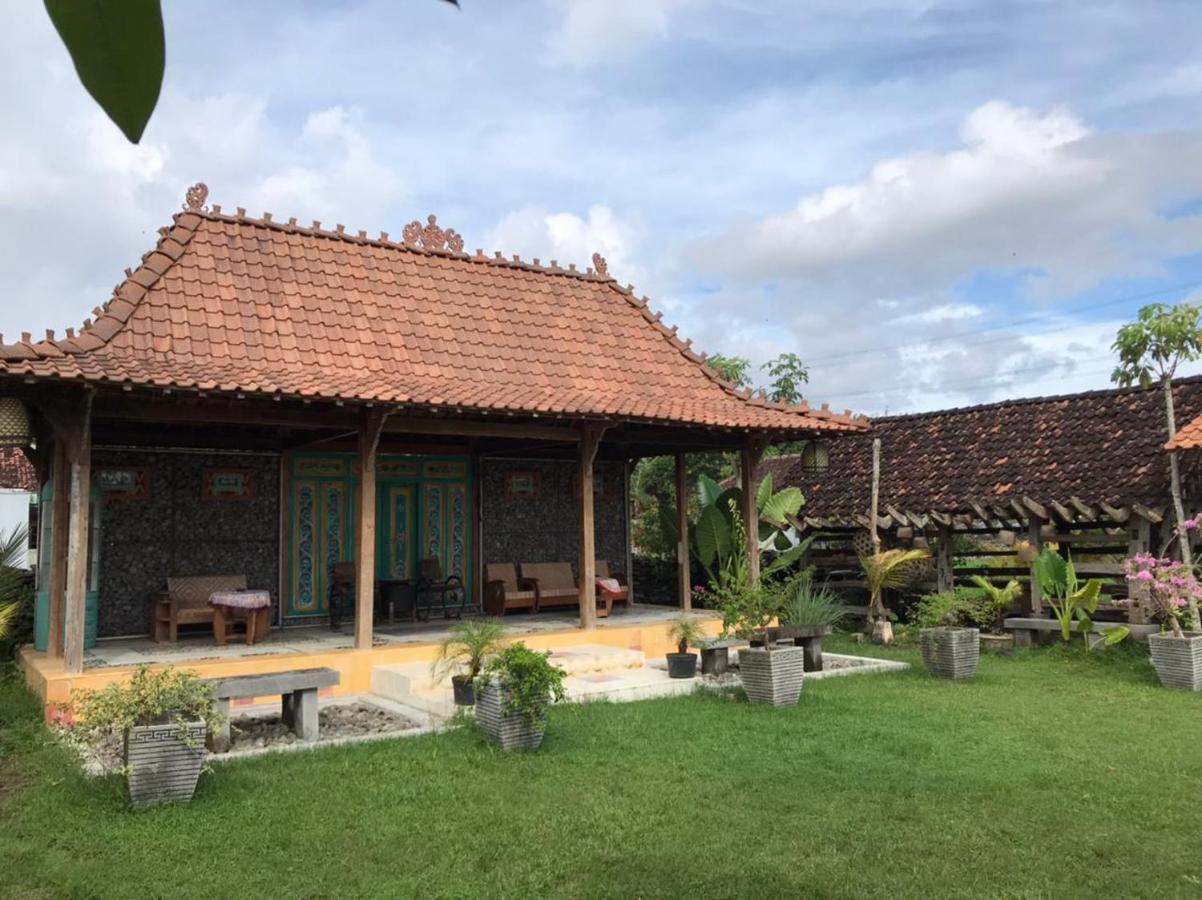 Legiyem Homestay Yogyakarta Eksteriør bilde